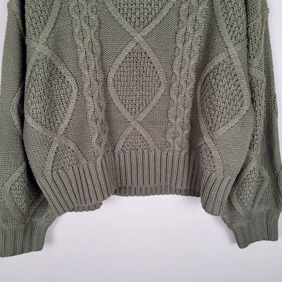 Gilli Olive Green Cable Knit Sweater Oversized Long Sleeve Size M NWT - Picture 4 of 12